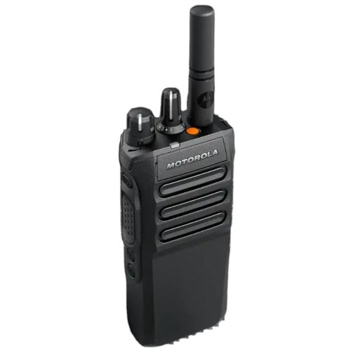 Купити Motorola MOTOTRBO R7A VHF 146–160 МГц – професійну цифрову рацію DMR потужністю 5 Вт на 64 канали✅ Захист IP68, MIL-STD 810, адаптивне шумоподавлення, робота від –30°C до +60°C, компактна Stubby Antenna✅